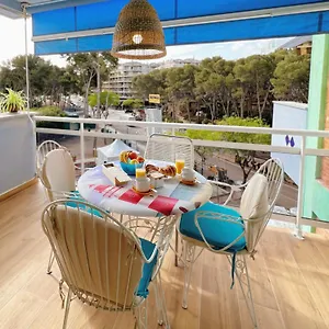 Magníficas Vistas En Zona Turística De Apartamento